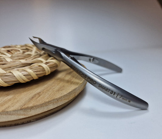 Professional cuticle nippers Staleks Pro Smart 31, 7 mm image 0