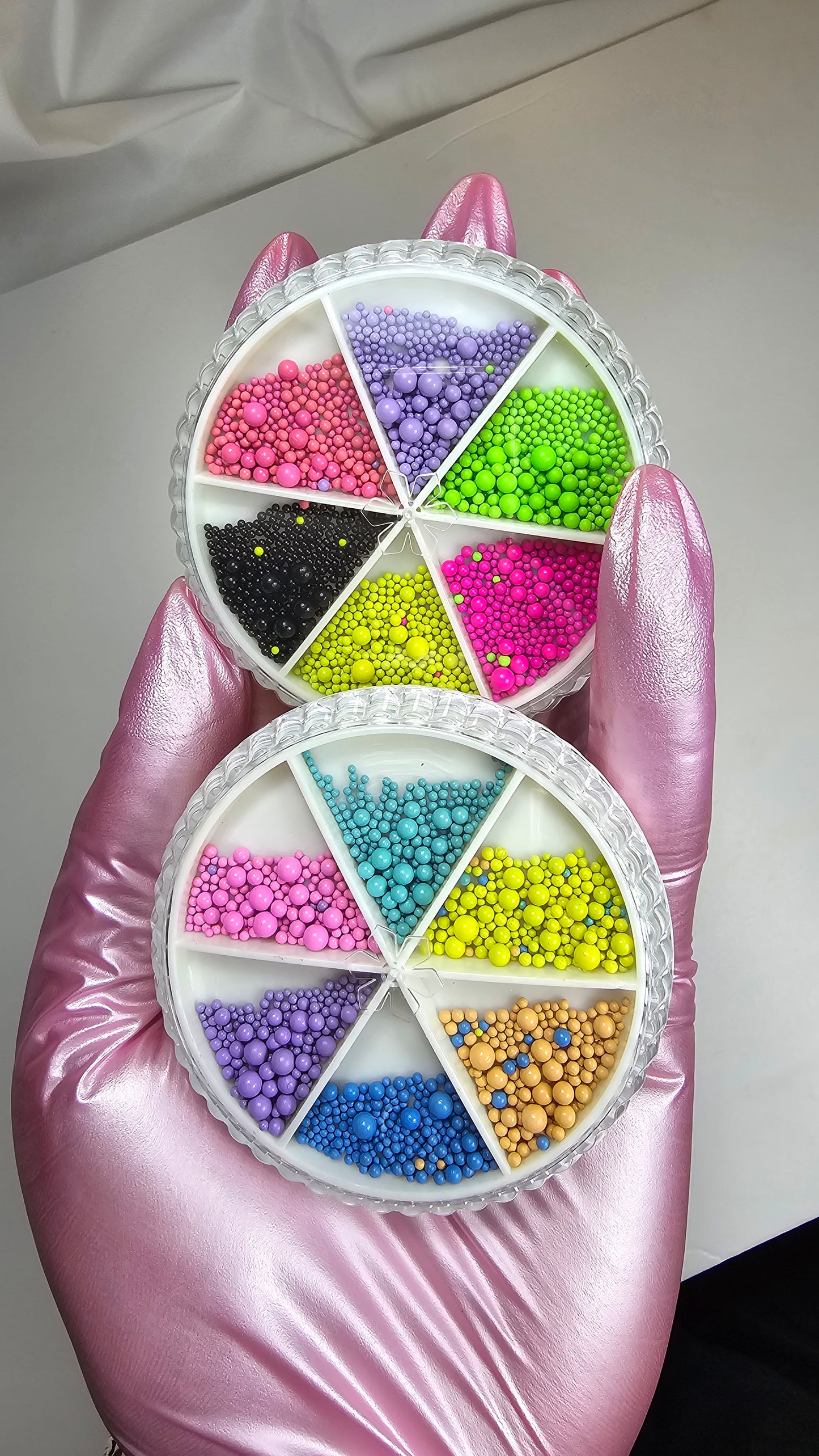 Metallic bubbles pearls Neon colours image 1